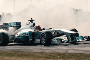 Ile kosztuje bolid F1?