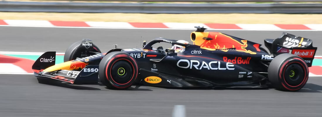 Prezent dla fana f1 – co kupić albo zorganizować?