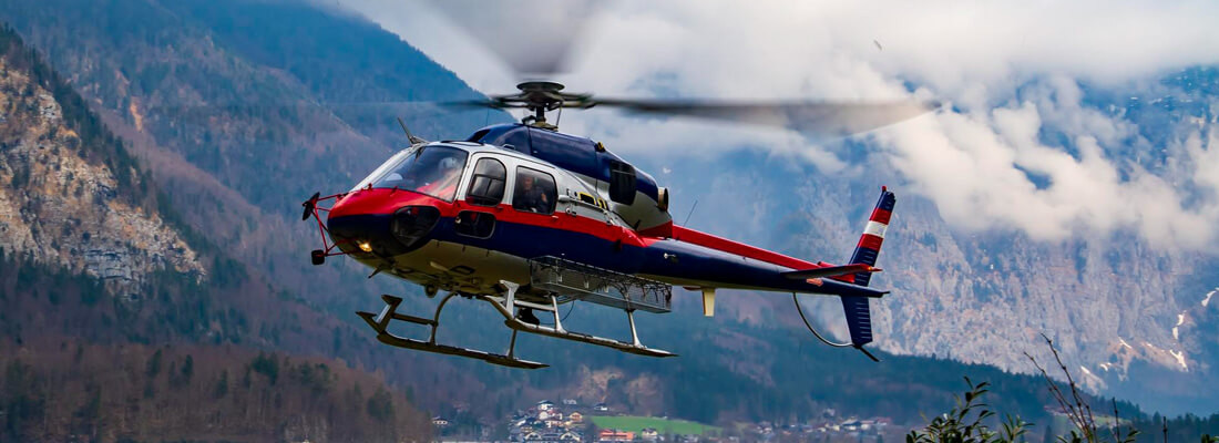 Lot widokowy samolotem lub helikopterem