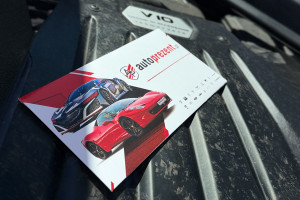 Jak długo jest ważny voucher na jazdę supersamochodem i czy można go przedłużyć?