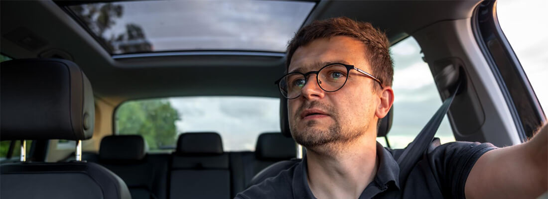 Pole widzenia kierowcy – wszystko, co musisz wiedzieć