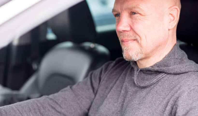 Prezent na 50 urodziny dla faceta – co kupić, żeby nie żałować?