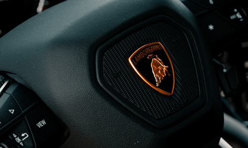 Lamborghini – legenda motoryzacji. Jakie auta tworzyły historię tej marki?