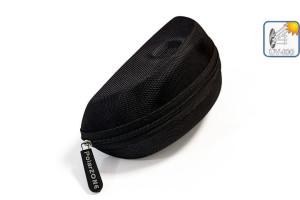 Czarny pokrowiec na okulary