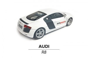 Samochodzik Audi R8 tył
