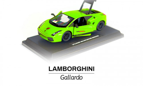 Modelik w skali 1:24 Lamborghini Gallardo z boku