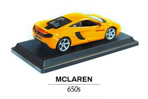 McLaren 650s modelik samochodu tył