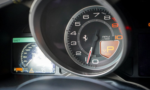 Obrotomierz Ferrari F12berlinetta