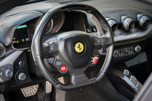 Ferrari F12berlinetta kierownica