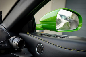 Lusterko Ferrari f12berlinetta