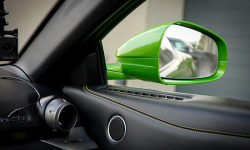 Lusterko Ferrari f12berlinetta