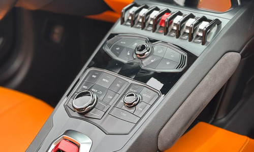 Kokpit Lamborghini Huracan