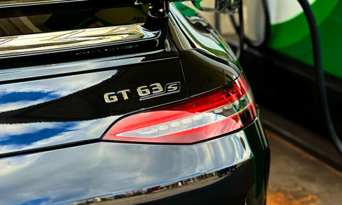 Mercedes AMG GT 63s 4door oznaczeni pojazdu