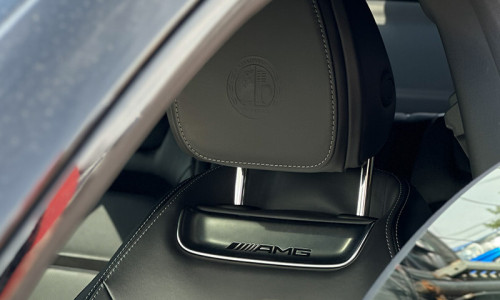 Mercedes AMG GT 63s fotele samochodu