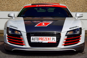 Audi R8 V8 przód samochodu