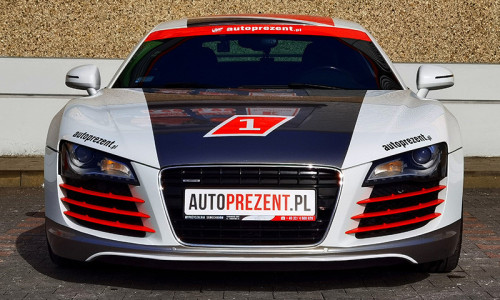 Audi R8 V8 przód samochodu