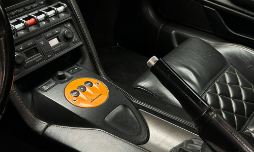 Lamborghini Gallardo wnętrze