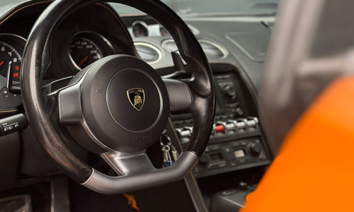 Kierownica w Lamborghini Gallardo