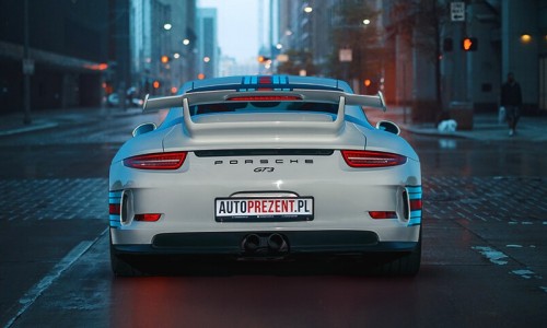 Jazda Porsche 911 gt3 991 ulicami miast