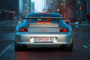 Jazda Porsche 911 gt3 996 ulicami miast