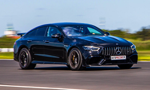 Mercedes AMG GT63s na torze