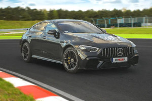Mercedes AMG GT63s na torze