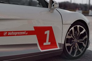 Audi R8 V8 sportowe oklejenie