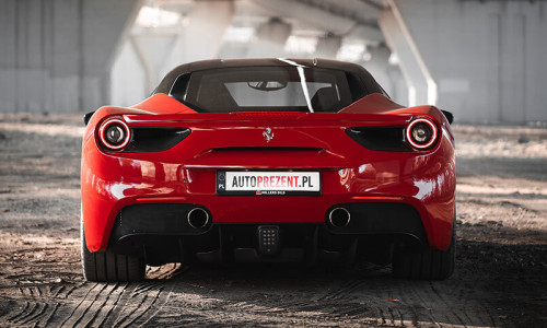 Ferrari 488 GTB od autoprezent
