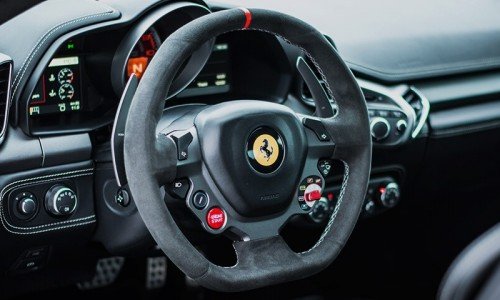 Kierownica Ferrari 458 iTALIA