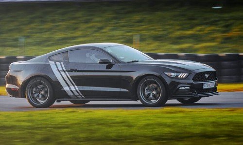 Jazda po torze Ford Mustang