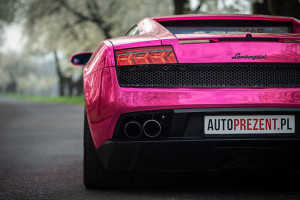 Lamborghini Gallardo sportowy samochód