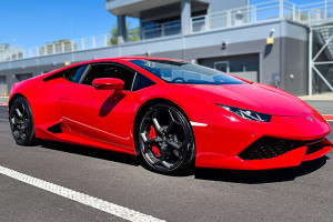Tor Silesia Ring i czerwone Lamborghini Huracan