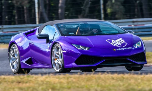 Lamborghini Huracan na profesjonalnym torze