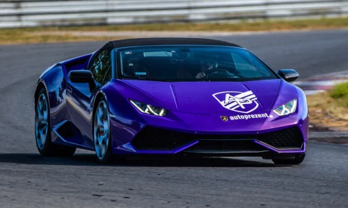 Lamborghini Huracan przejazd po torze