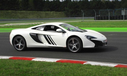 McLaren na torze