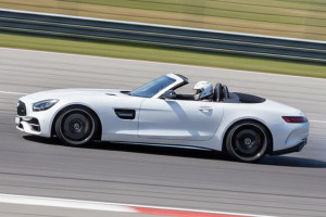 Mercedes AMG GT Roadster na prezent