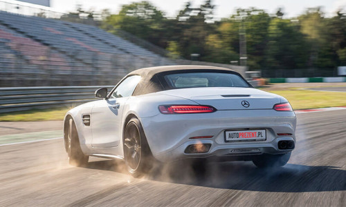 Mercedes AMG GT Roadster idealny prezent dla chłopaka