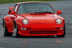 Porsche_911_GT2_993