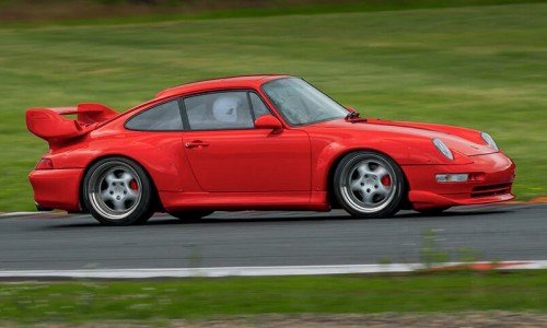 Porsche_911_GT2_993 na torze