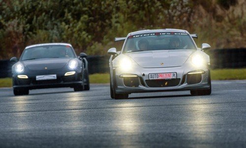 Porsche_911_GT3_911 na torze
