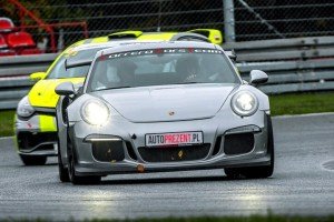 Porsche_911_GT3_911 na torze przód