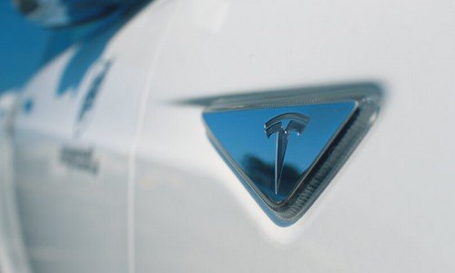 Tesla S logo
