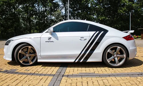 Sportowe Audi TT w białym kolorze