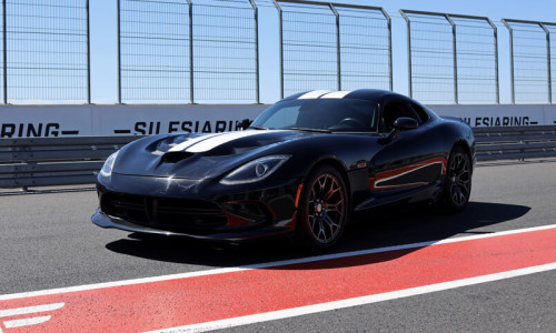 Dodge Viper GTS na profesjonalnym torze