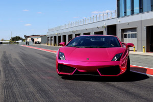 Lamborghini Gallardo w kolorze różowym