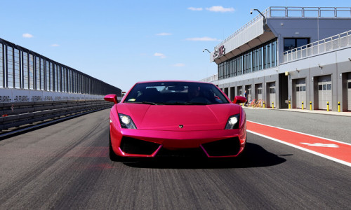 Lamborghini Gallardo w kolorze różowym